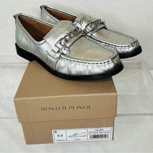 Donald Pliner Lissi Sliver Metallic Leather Loafer, Sz 6.5, NIB